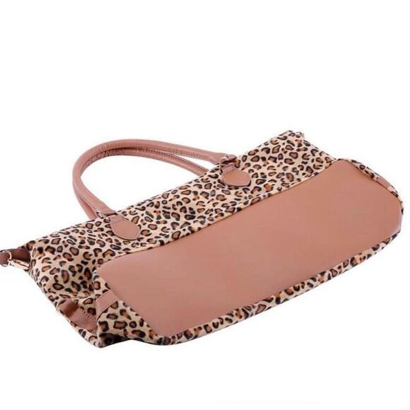 Large Leopard Weekender Tote Duffel Fur Hide Bag For Travel New - Picture 5 of 6